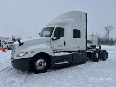2019 International LT625 6x4 Cabeza Tractora Cabina Dormitorio