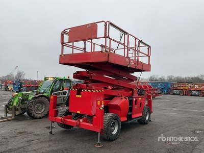 2013 JLG 4394 RT 4x4 Diesel 4X4 Elevador de tijera