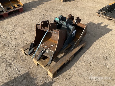 Quantity of (3) Whites Digging Cazo para excavadora