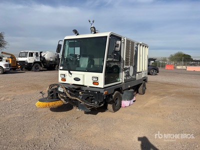 2016 Tennant Sentinel كانسة شوارع