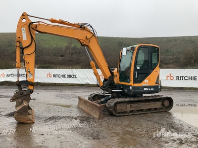 2016 Hyundai 80CR 油圧ショベル