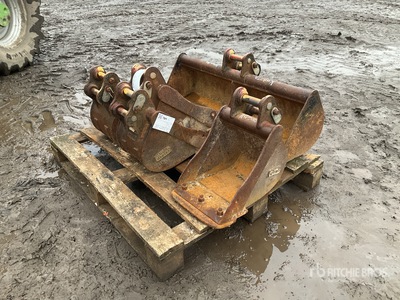 Quantity of (4) WHITES Digging Cazo para excavadora - Fits Kubota Mini / Midi Excavators