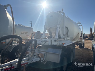 Pneumatic Bulk Trailer