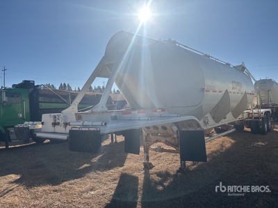 Pneumatic Bulk Trailer