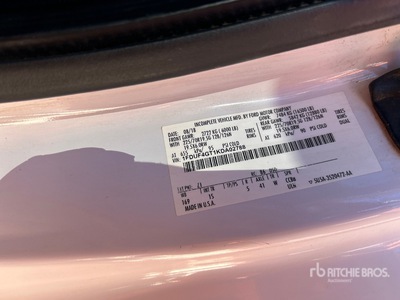 2019 Ford F-450 XL 4x2 Flatbed Truck