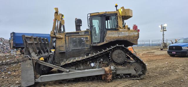 Cat D7 Crawler Dozer
