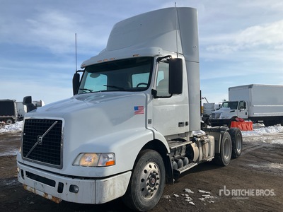 2016 Volvo VNM 6x4 Day Cab Prime Mover
