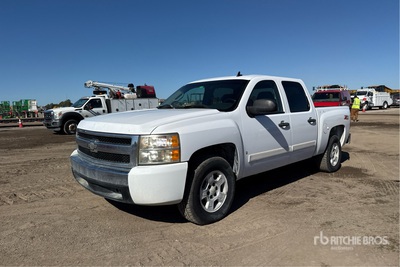2008 Chevrolet 1500 4x4 Crew Cab Pickup