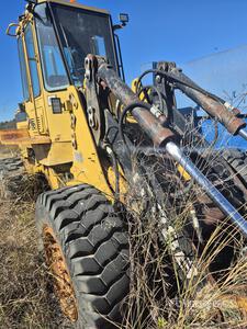 Cat IT28B Ładowarka kołowa (Inoperable)