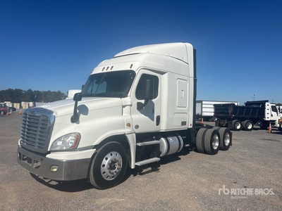2016 Freightliner Cascadia 125 6x4 T/A Sleeper Truck Tractor