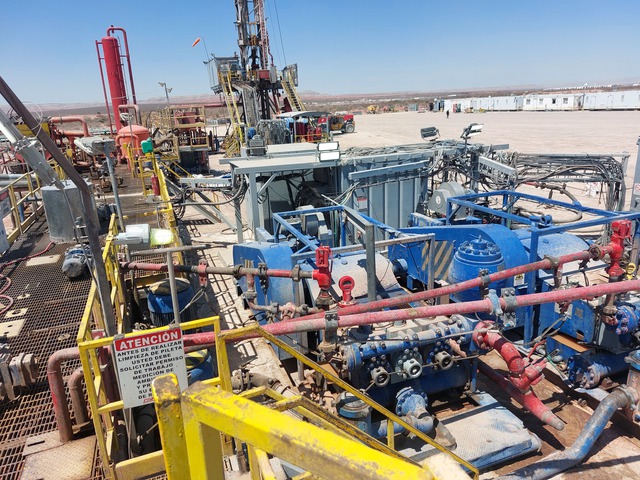 1000 HP Electrical AC Drilling Rig (Rapid Rig)