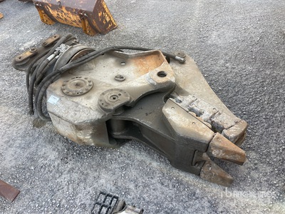 2020 Cat MP324 Excavator Crusher Attachment - Fits Cat 336