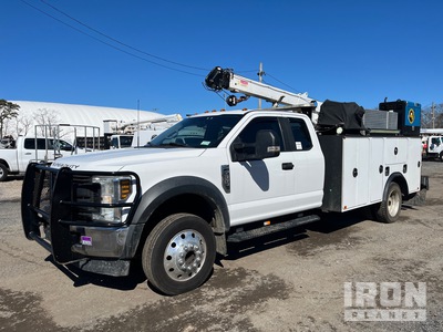 2018 Ford F-550 XL 4x4 Extended Cab Service Truck