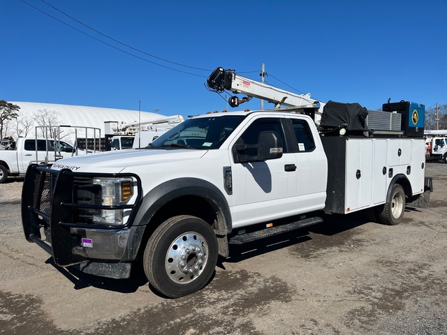 2018 Ford F-550 XL 4x4 Extended Cab Service Truck