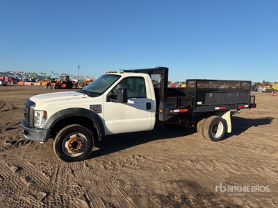 2010 Ford F-450 XL 4x2 Flatbed Truck