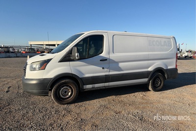 2016 Ford Transit 150 Furgoneta de carga