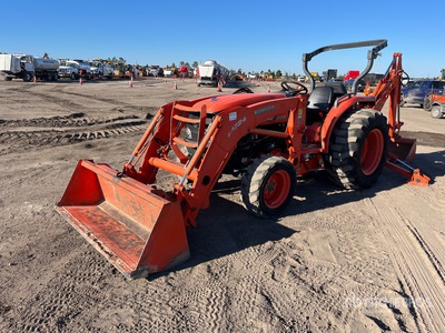 Kubota L3940 4WD Utility Tractor