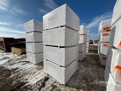 Quantity of (4) Boxes of Insulation معدات بناء متنوعة