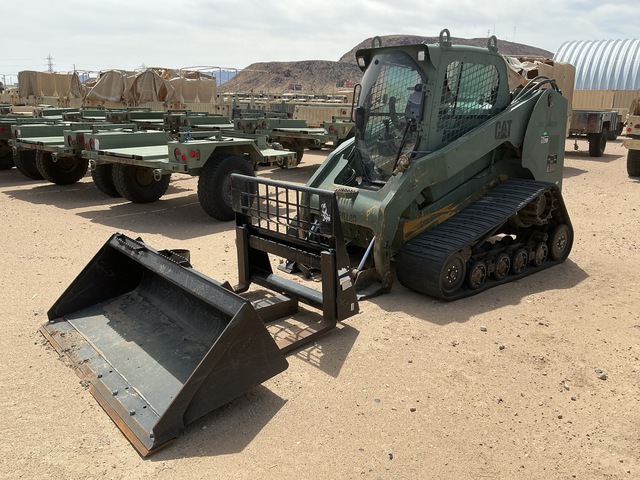 Cat 277C Compact Track Loader Cat 277C Compact Track Loader