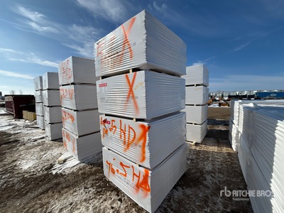 Quantity of (4) Boxes of Insulation معدات بناء متنوعة