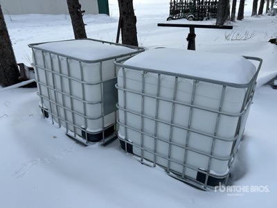 Quantity of (2) 500 L Totes