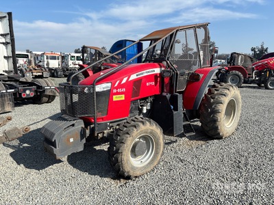 2021 Massey Ferguson 6713 4WD Tractor (Inoperable)