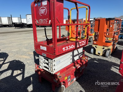 2019 MEC 1330SE Electric Scissor Lift