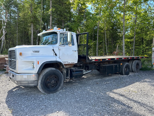 1990 Ford L8000 6x2 Rollback Truck