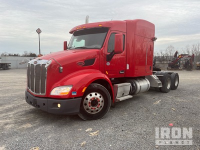 2017 Peterbilt 579 6x4 Cabeza Tractora Cabina Dormitorio