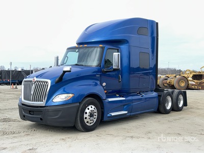 2022 International LT625 6x4 T/A Sleeper Truck Tractor