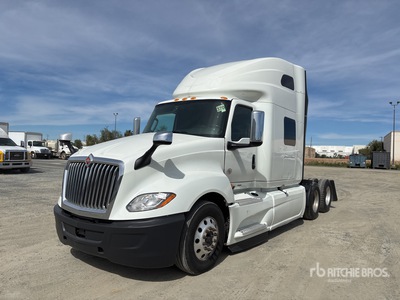 2022 International LT625 6x4 Sleeper Prime Mover