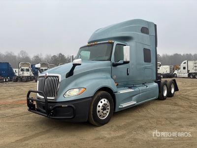 2022 International LT625 6x4 T/A Sleeper Truck Tractor