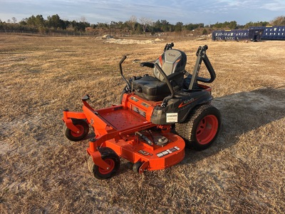 2023 Kubota Z422KWT-60 Zero-Turn Lawn Mower