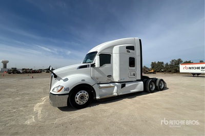 2022 Kenworth T680 6x4 Cabeza Tractora Cabina Dormitorio
