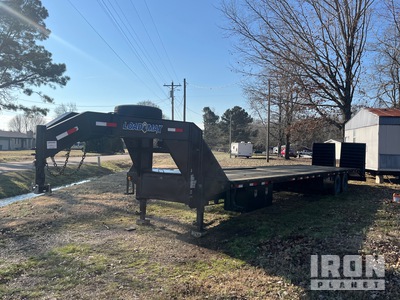 2017 Load Trail 16390 lb 40 ft T/A Gooseneck Equipment Trailer