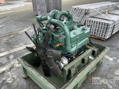 Detroit Diesel 8V92TA Turbo Diesel Engine w/Shipping Container