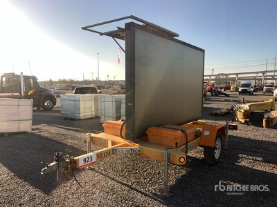 2015 Solar Tech Silent Messenger Solar Message Board