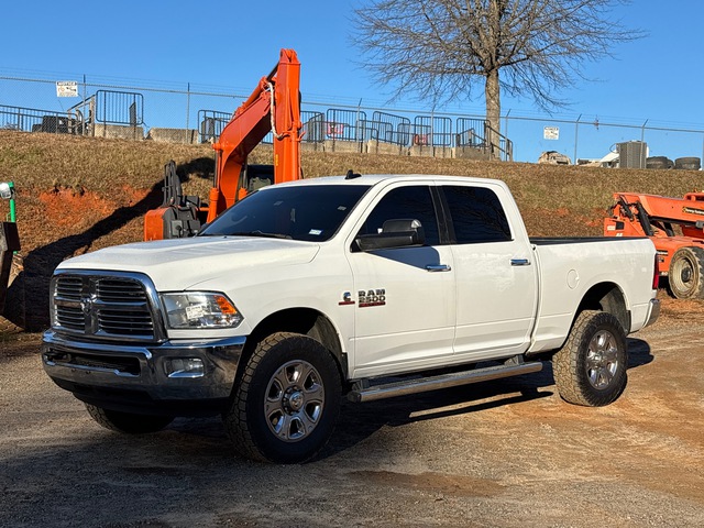 2015 Ram 2500 SLT 4x4 Crew Cab Pickup