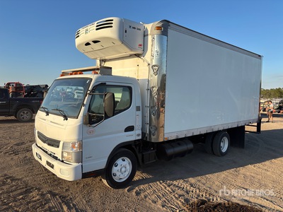 2017 Mitsubishi FE140 4x2 Ciężarówka chłodnia