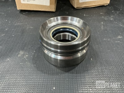 (8) BAE Systems 27806.700.01 Sleeve Spacers