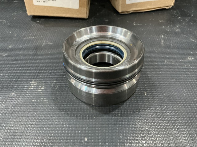 (8) BAE Systems 27806.700.01 Sleeve Spacers