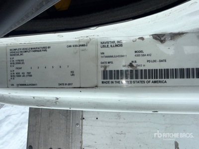 2018 International 4300 SBA 4x2 Furgoneta caja cerrada