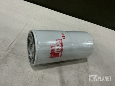 (166) Fleetguard LF703 Engine Oil Filters