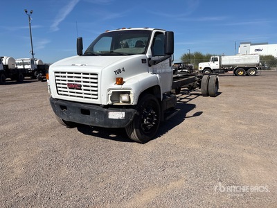 2005 Chevrolet C7500 4x2 Cab and Chassis