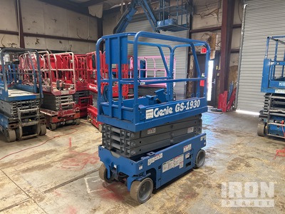 2017 Genie GS-1930 Electric Scissor Lift