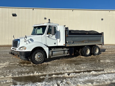 2008 Freightliner Columbia 112 6x4 T/A Dump Truck