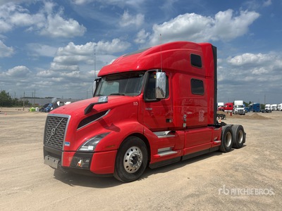 2023 Volvo VNL860 6x4 Cabeza Tractora Cabina Dormitorio