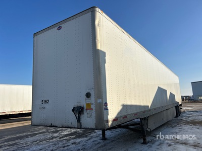 2015 Utility VS2DX 53 ft x 96 in T/A Van Trailer