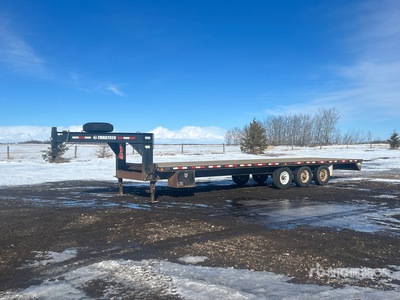 2009 Trailtech 30' 30 ft Tri/A Gooseneck Oplegger
