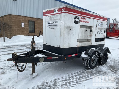 2011 Cummins C60D6R 60 kW Mobile مولد